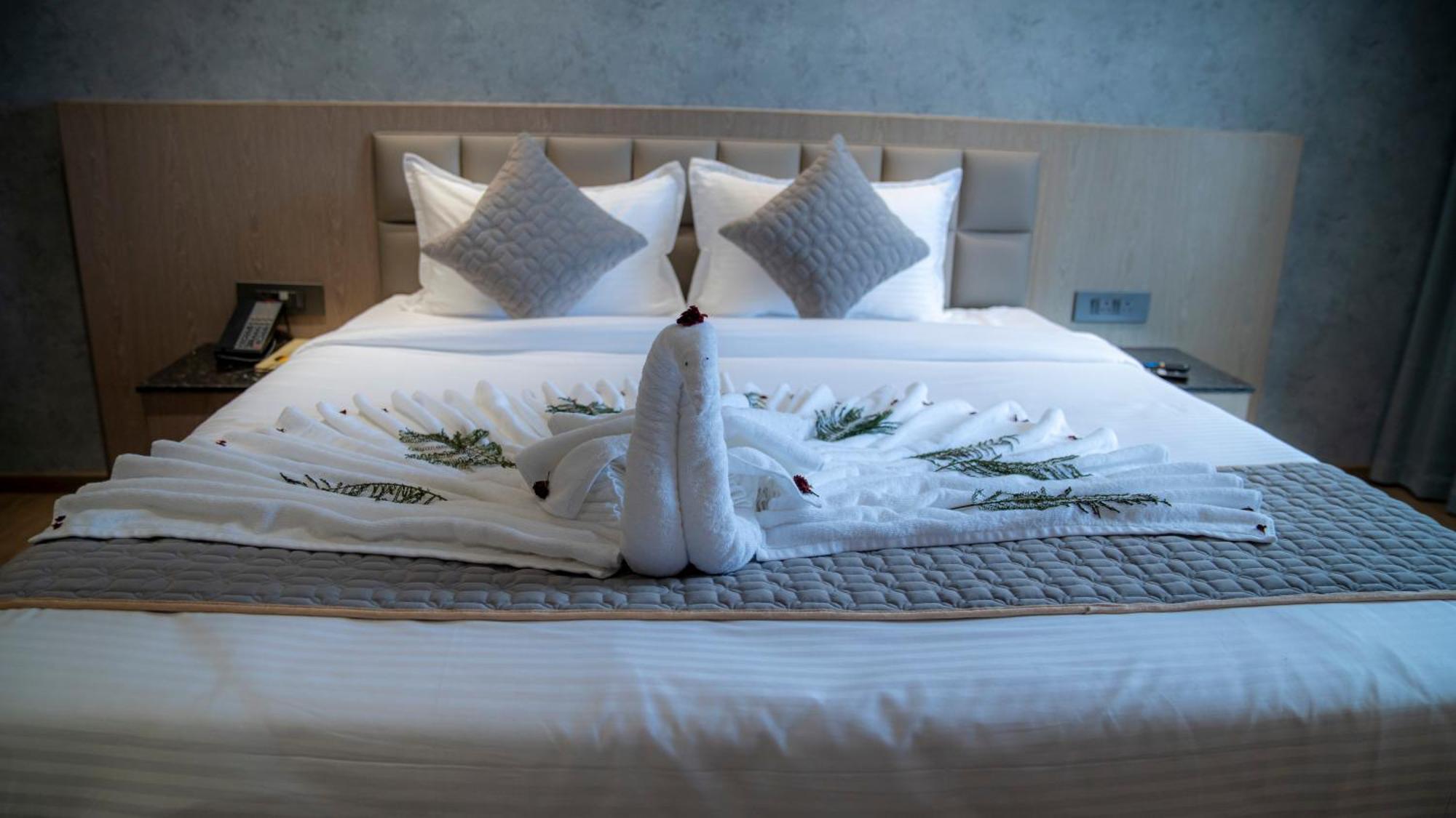 Tulips Grand 4* Hyderabad